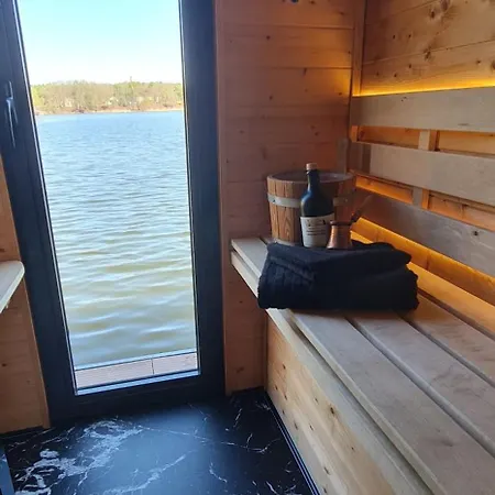 Design Hausboot Am Bei Berlin Mit Sauna Und Kamin * Heidesee