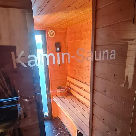 Design Hausboot Am Bei Berlin Mit Sauna Und Kamin Hotel na wodzie