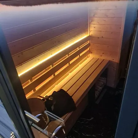 Botel Design Hausboot Am Bei Berlin Mit Sauna Und Kamin Heidesee